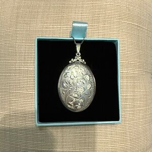 Vintage Birks Sterling Silver Floral necklace and Pendant